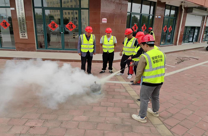 裕安區(qū)水體綜合治理項(xiàng)目—裕安水廠改擴(kuò)建（蘇埠鎮(zhèn)管網(wǎng)改造）工程滅火應(yīng)急演練活動(dòng)